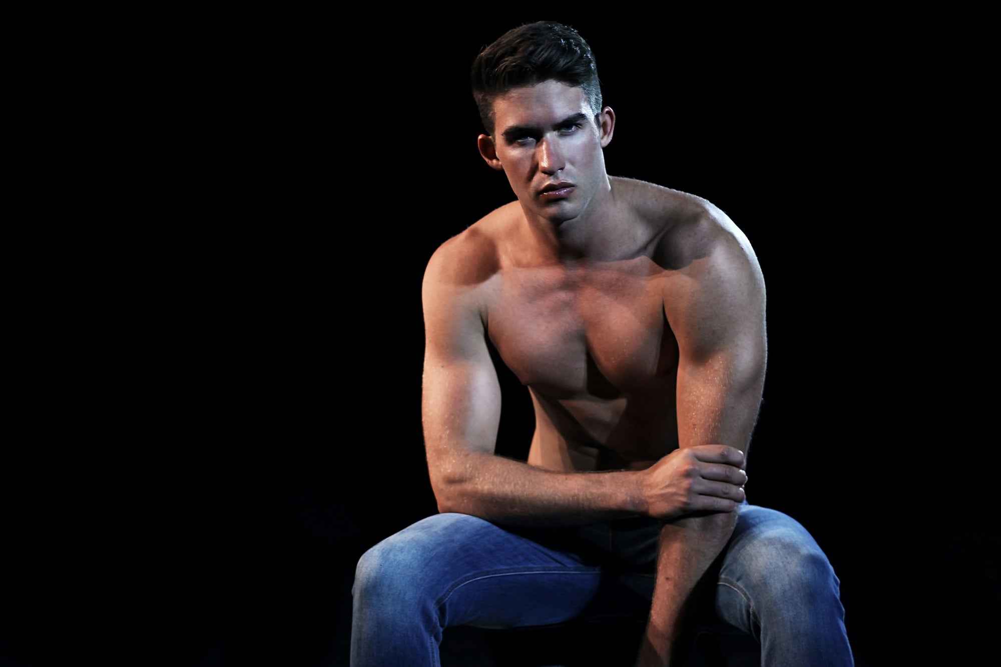 Best Flattering Leggings for Men in 2025- RMAC
