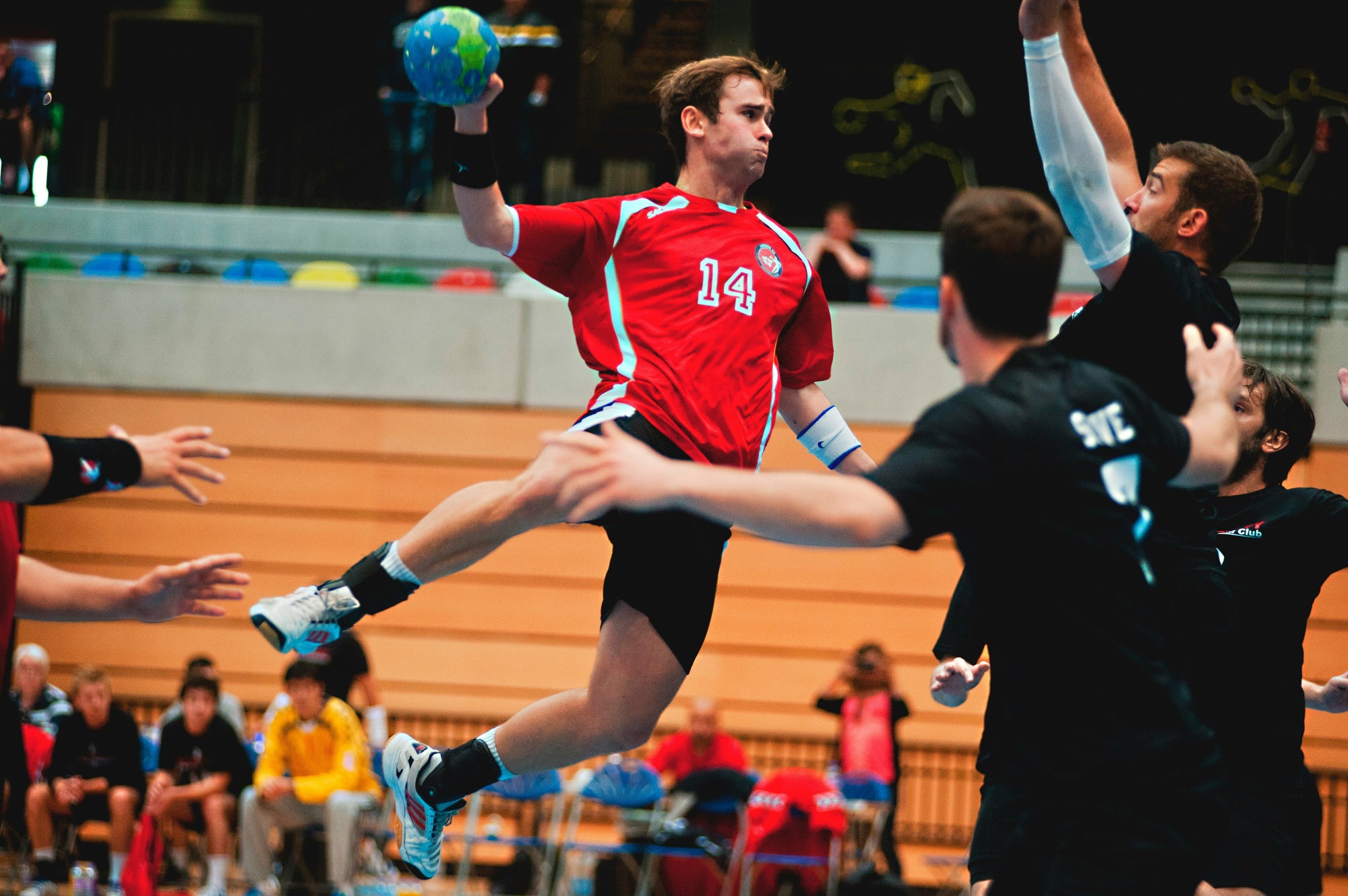 Best Men's Underwear for Handball: Enhancing Agility and Performance